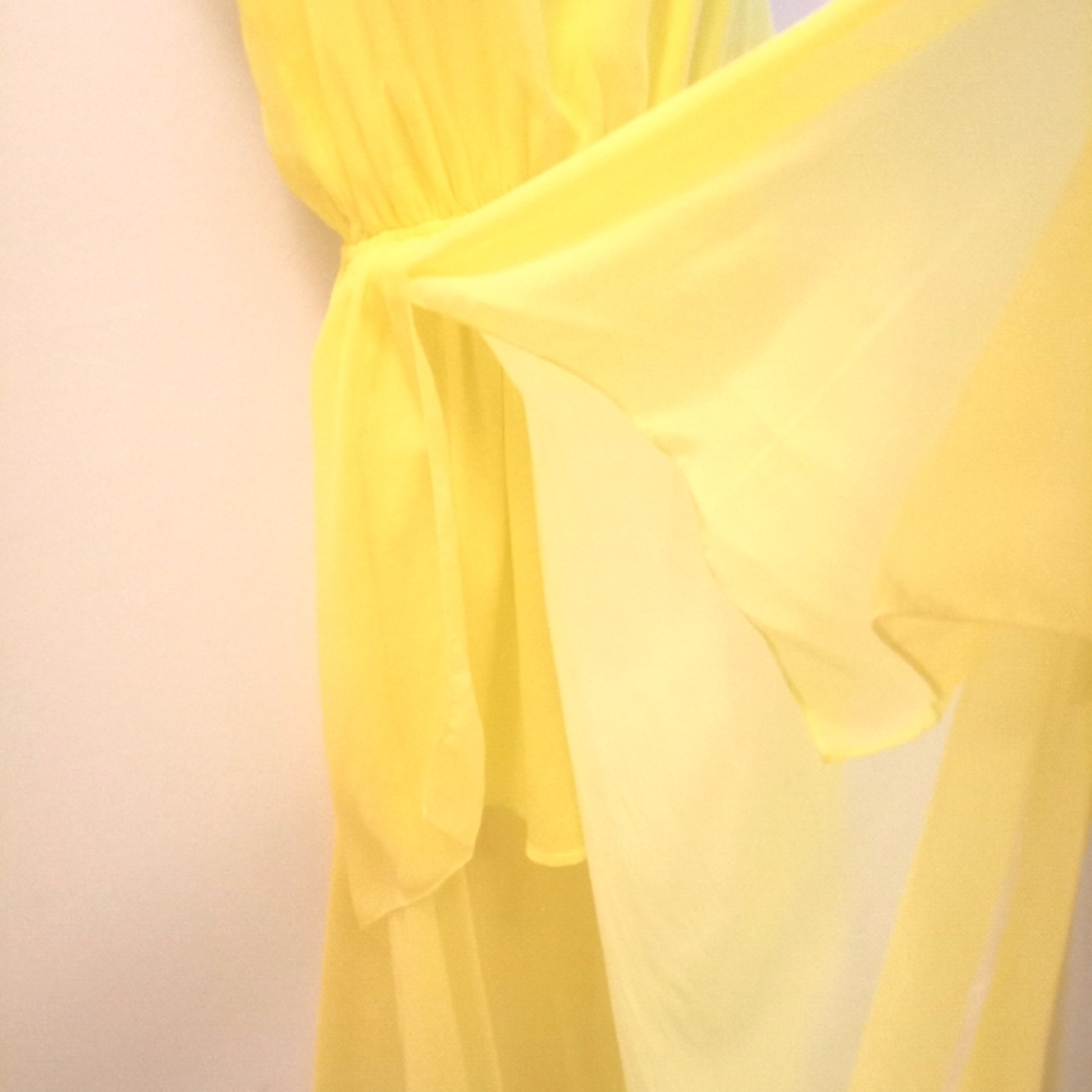 NWT🎁FREE GIFT INCLUDED 🎁Lightweight Layered Chiffon Maxi Dress - Picture 10 of 15